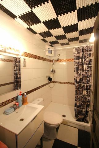 Maison à vendre    9 pièces • 166 m2 Le Blanc-Mesnil