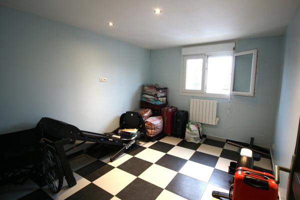 Maison à vendre    9 pièces • 166 m2 Le Blanc-Mesnil