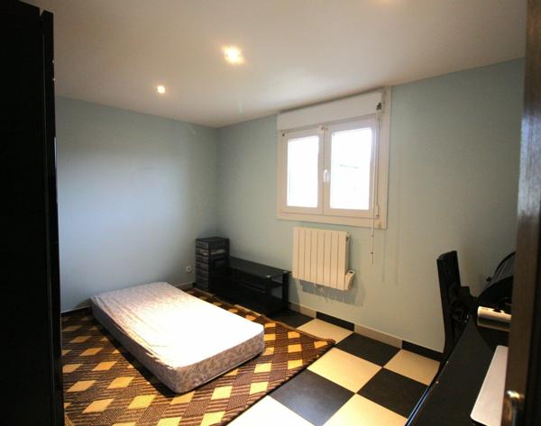 Maison à vendre    9 pièces • 166 m2 Le Blanc-Mesnil