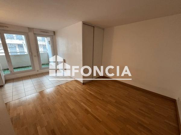 Location Studio 27.16 m² - 56 AVENUE DUMONTEL Cachan 94230