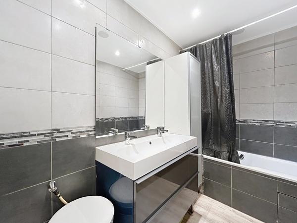 Aubagne (13400) maison de ville T4 au cœur d'Aubagne de 70 m2