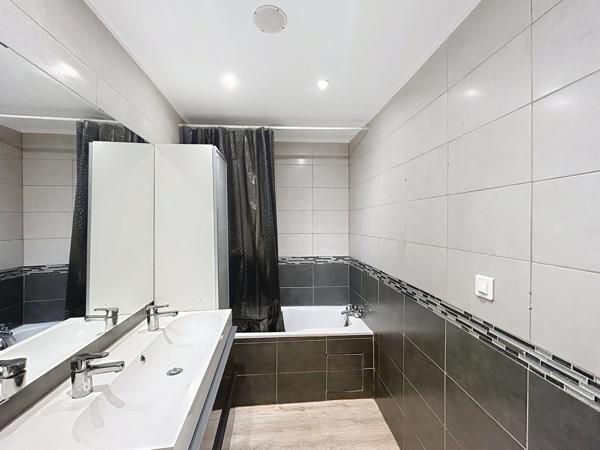 Aubagne (13400) maison de ville T4 au cœur d'Aubagne de 70 m2