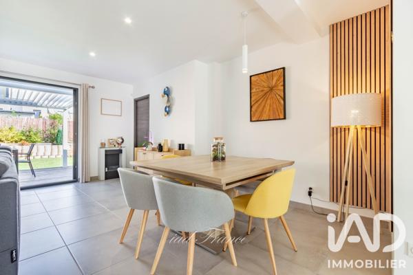 Maison à vendre 6 pièces 110 m² Ecquevilly