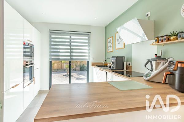 Maison à vendre 6 pièces 110 m² Ecquevilly