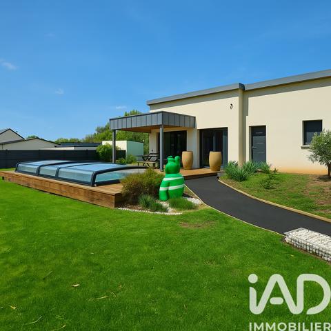 Maison à vendre 6 pièces 116 m² Salles-la-Source