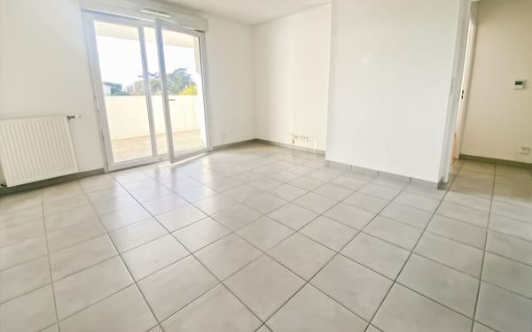 Appartement à vendre    2 pièces • 39 m2 Launaguet