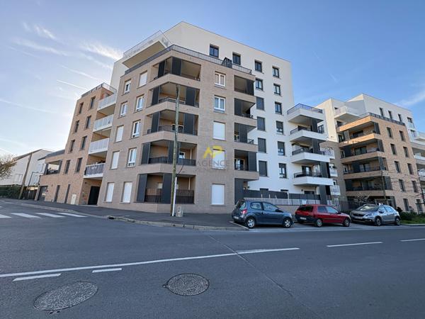 F2 MONTIGNY €212 000 ** - Référence 2038