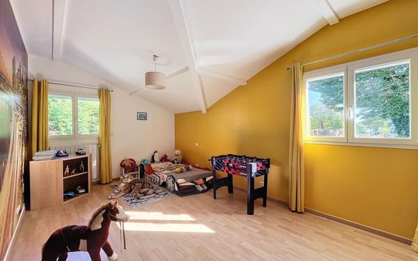 Maison à vendre    5 pièces • 210 m2 Anglet