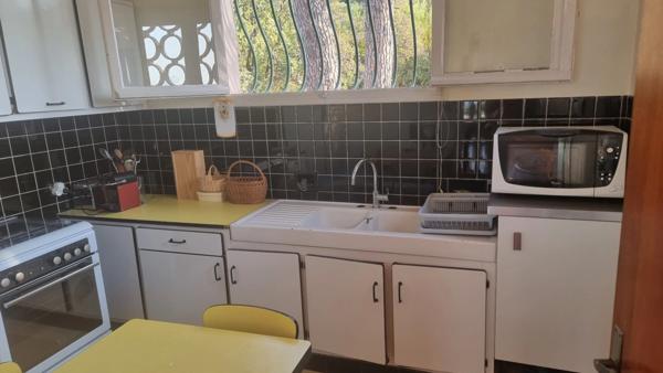 VILLA QUARTIER DU SEMAPHORE ; SAINTE MAXIME (83)