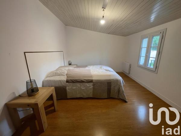 Appartement 3 pièces de 80 m² à Salles-sur-Mer (17220)