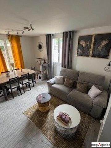 Appartement à FLEURY-LES-AUBRAIS, 45400 - 3 pièces 56m²