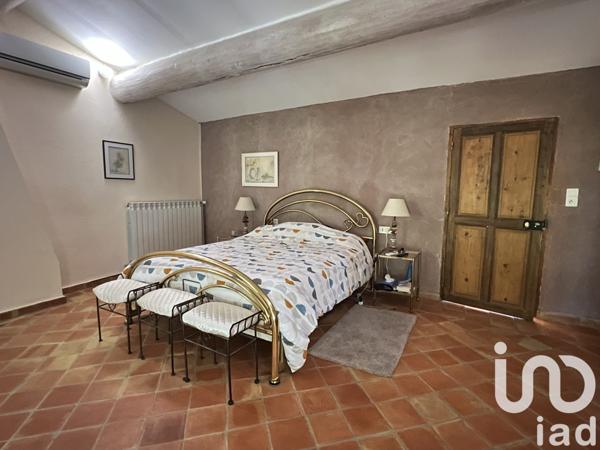 Maison à vendre 8 pièces 243 m² Châteaurenard