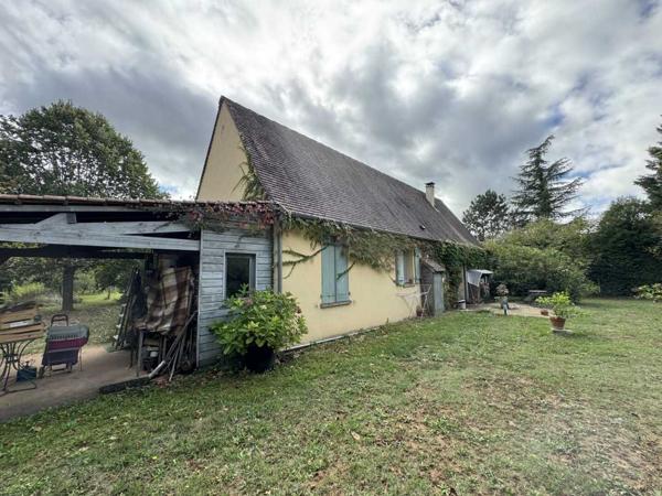 Maison contemporaine - Les eyzies Maison de plain pied au calme et avec beau terrain plat