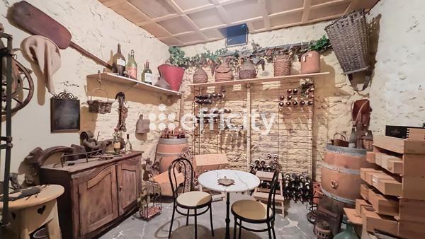 Immeuble 10 pièces - 196 m²