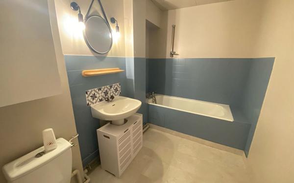 Maison à louer    4 pièces •  Chaptelat