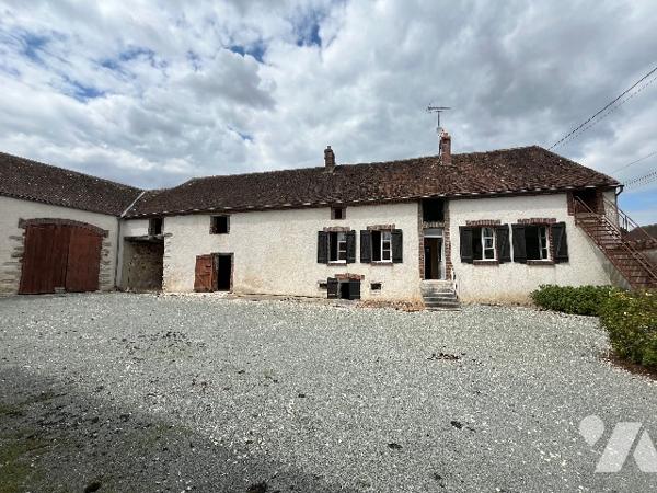 CORPS DE FERME AVEC DEPENDANCES SUR 5473 m²