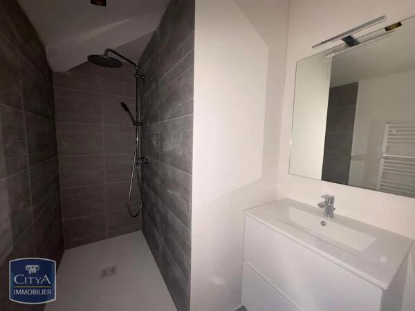 Appartement à louer 2 pièces 32.65m²