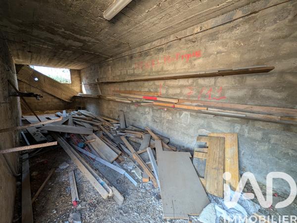 Maison à vendre 4 pièces 135 m² Sorgues