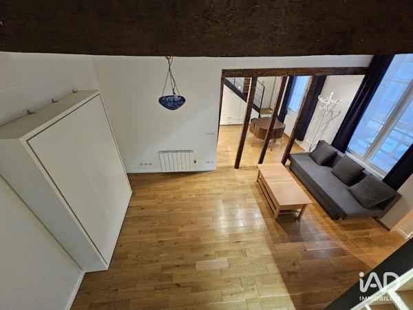 Location studio 57 m² Paris 1