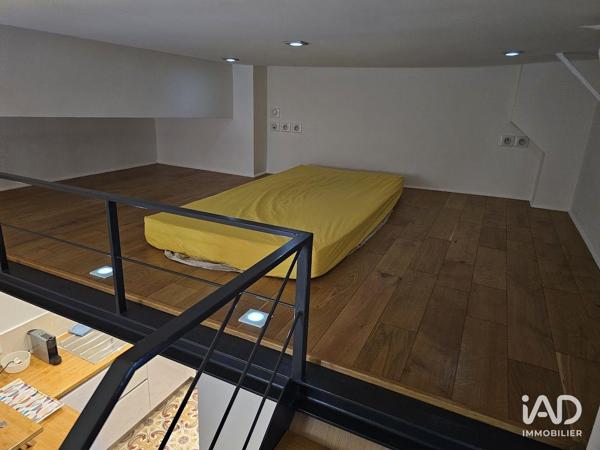 Location studio 57 m² Paris 1