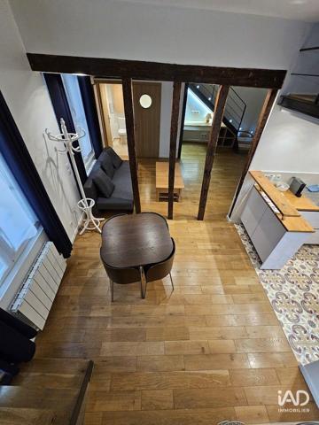 Location studio 57 m² Paris 1