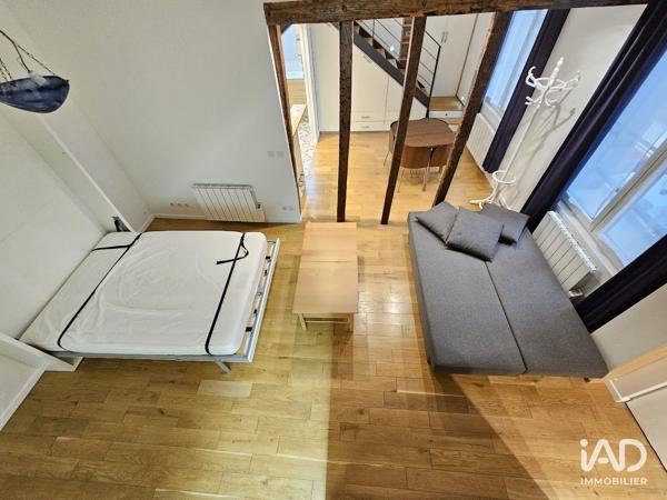 Location studio 57 m² Paris 1