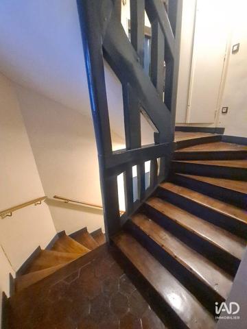 Location studio 57 m² Paris 1
