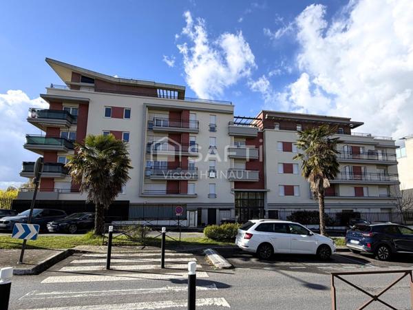 Studio 30 m² - 5 mns du RER A