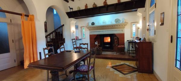 Propriété d’exception avec piscine, dépendance et terrasse vue Canigou