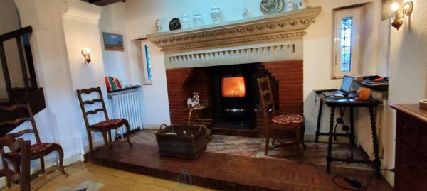 Propriété d’exception avec piscine, dépendance et terrasse vue Canigou