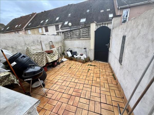 Maison à vendre |  Mantes-la-Ville |  4 pièces | 77 m²