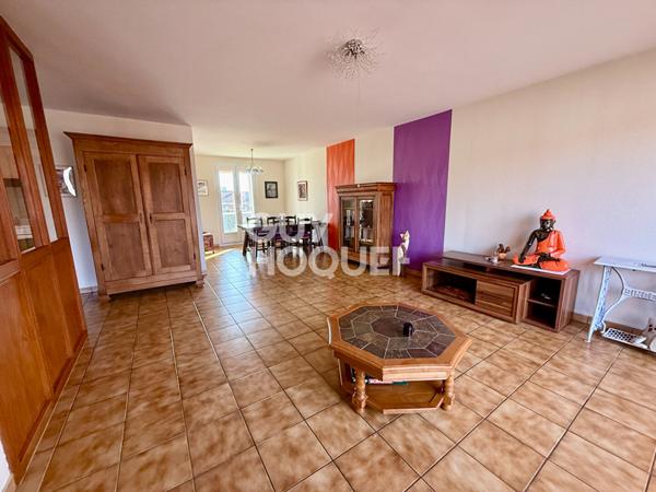 CEBAZAT - Maison plain pied T5, 115 m2, garage et jardin