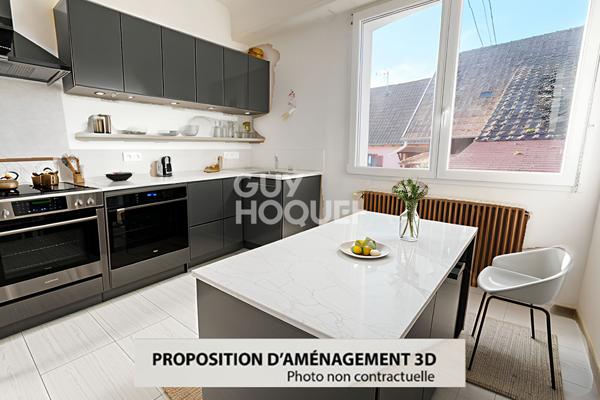 Maison de plain-pied sur-élevée par un sous-sol 125 m² sur 4,66 ares de terrain.