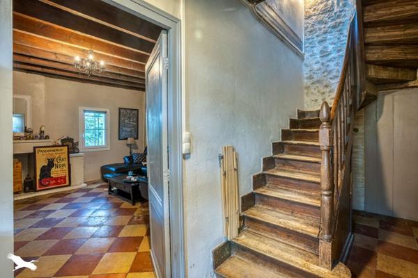 Maison à vendre 161 250 € Sainte-Bazeille 6 p 147 m² DPE E