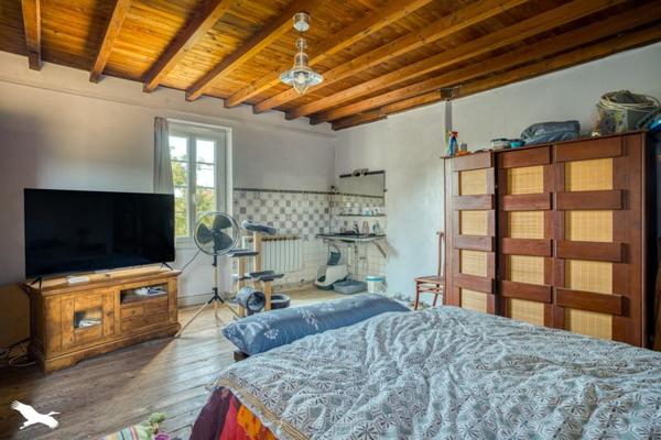 Maison à vendre 161 250 € Sainte-Bazeille 6 p 147 m² DPE E
