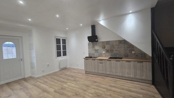 Immeuble à vendre 129 600 € Uzerche 130 m² DPE D