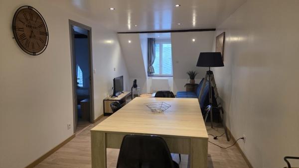 Immeuble à vendre 129 600 € Uzerche 130 m² DPE D
