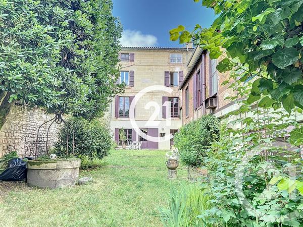Maison à vendre  6 pièces - 325 m2 COGNAC - 16