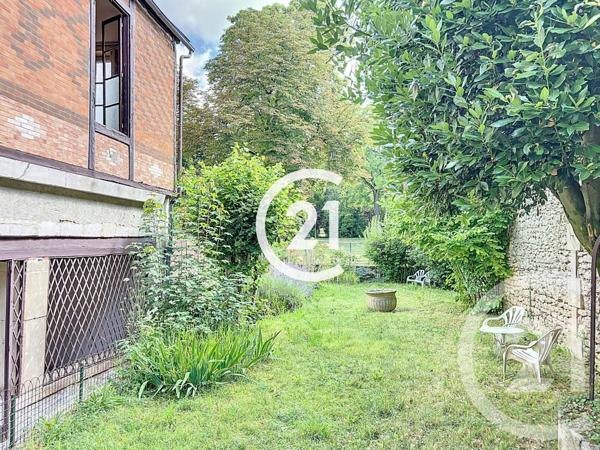 Maison à vendre  6 pièces - 325 m2 COGNAC - 16