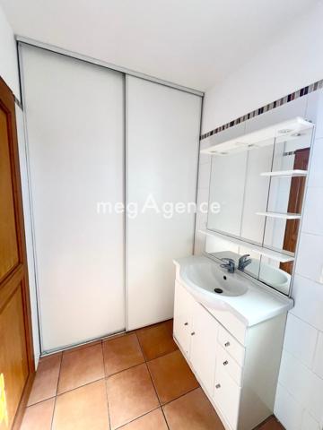 Appartement à TOULON, 83000 - 2 pièces 41m²