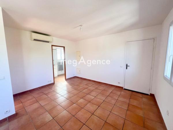 Appartement à TOULON, 83000 - 2 pièces 41m²