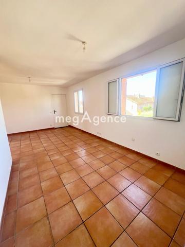 Appartement à TOULON, 83000 - 2 pièces 41m²