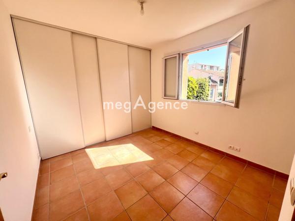 Appartement à TOULON, 83000 - 2 pièces 41m²