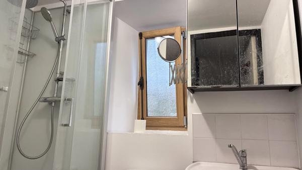 Maison de ville rénovée, cité de l'écrit à Montmorillon