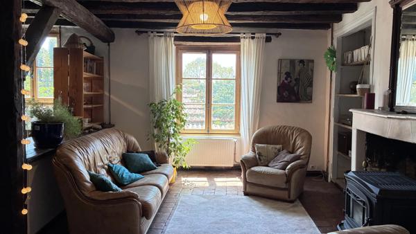 Maison de ville rénovée, cité de l'écrit à Montmorillon