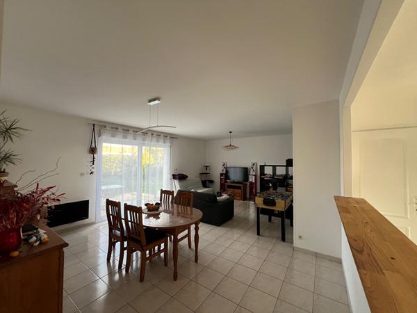 Maison Angles 4 pièce(s) 93 m2