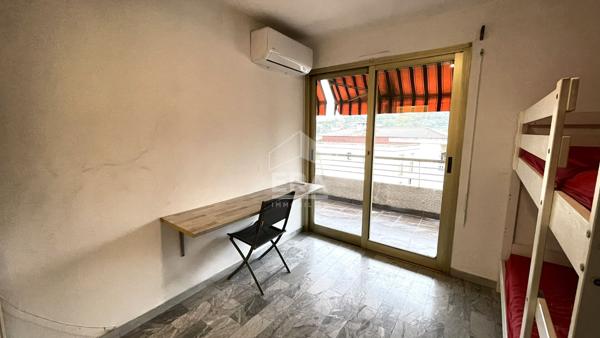 A vendre appartement 2 pièces 49 m² - Terrasse - Le Cannet
