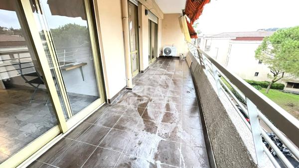 A vendre appartement 2 pièces 49 m² - Terrasse - Le Cannet