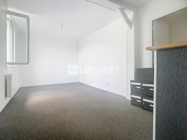 Location appartement Saint-Aubin-lès-Elbeuf - 1 pièce(s) - 29 m² - 390 €/mois