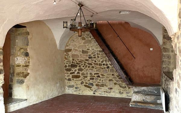 Maison à vendre    3 pièces •  Vallon-Pont-d'Arc